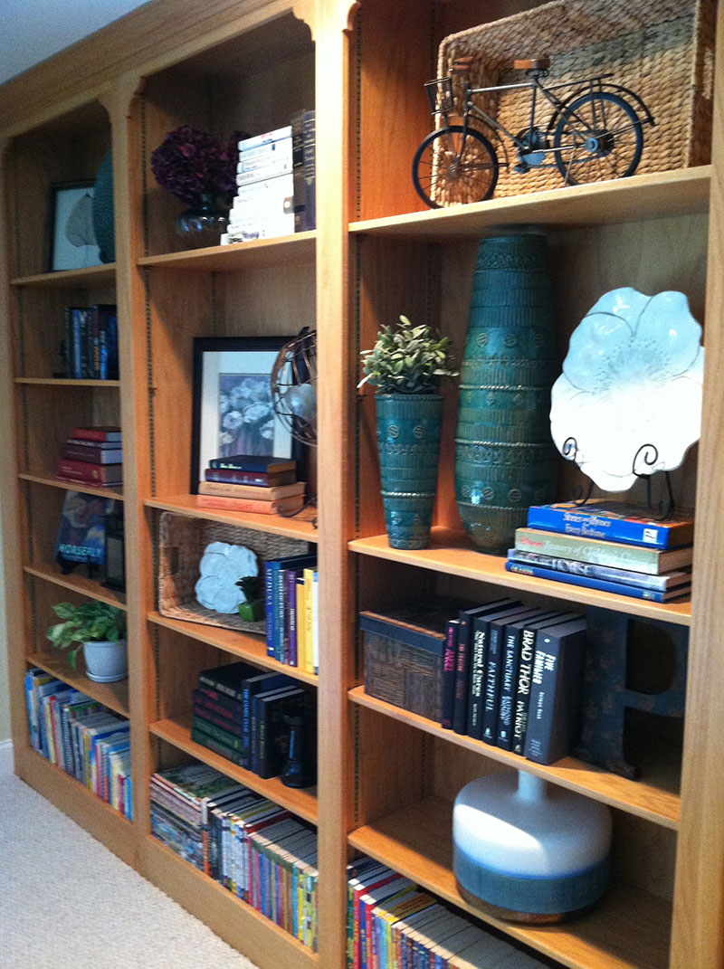 Bookshelf accessories - what not to splurge on for your home