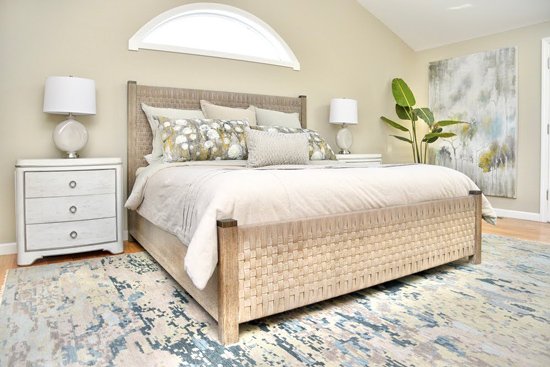 Decorate one room at a time start to finish